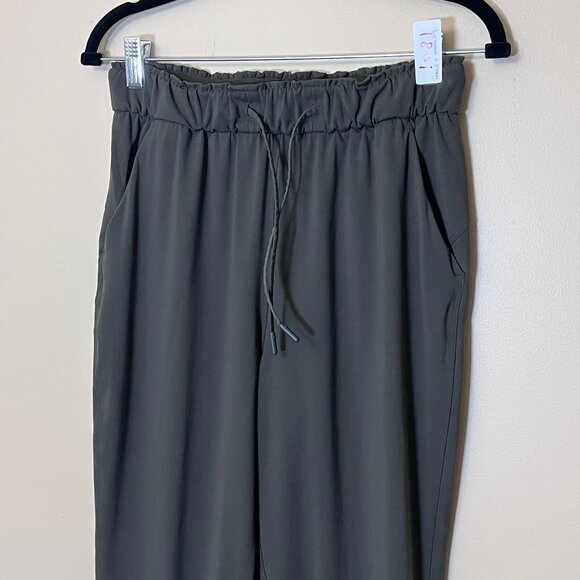 Lululemon Stretch High Rise Jogger Pants - Women's Size 6 - Green - Picture 2 of 10